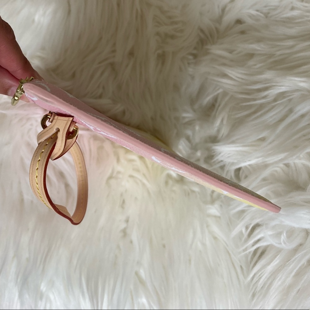 ✨💛Louis Vuitton💛✨ Neverfull Pouch By the Pool Light Pink & Yellow - Picture 5 of 12